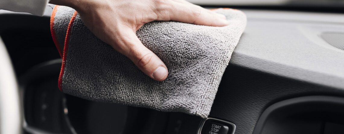 car deep cleaning dubai